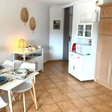 A02 Les Pins Bleus * Sainte-Maxime