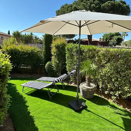 A02 Les Pins Bleus Apartamento *